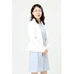 陳梅香 健康管理師，專注於飲食調整、腸道健康與精準檢測整合。